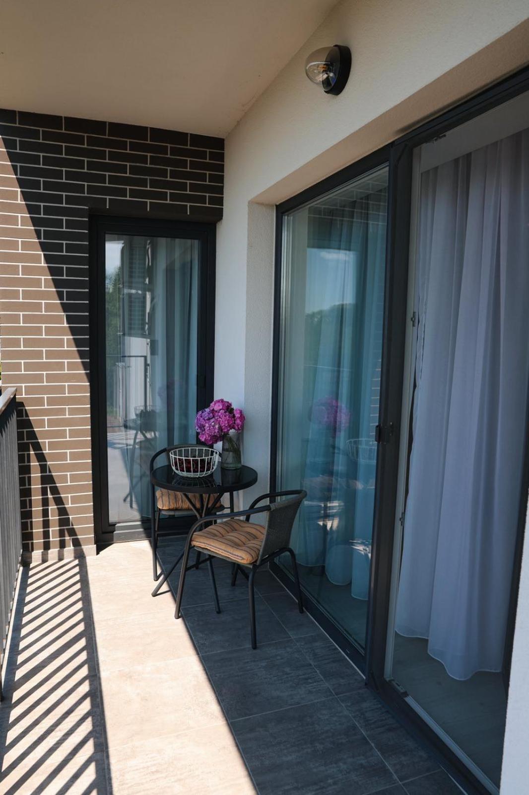 Мм Group Apartment Oujhorod Extérieur photo
